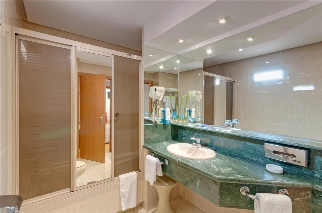 Gran Hotel Los Angeles Getafe Room photo
